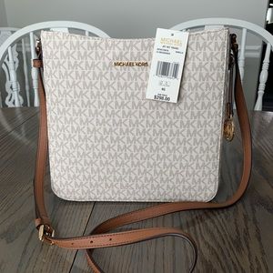 Michael Kors NEW jet set travel crossbody